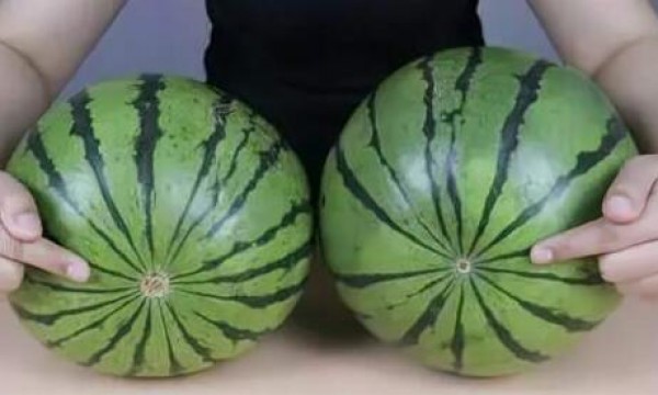 受欢迎水果西瓜底部的圆圈大说明什么
